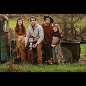 Meet your Posher, Gregory